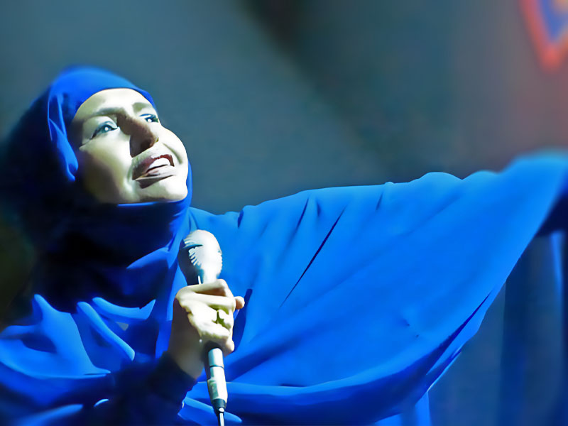 الغناء الموريتاني   من خلال الفنانة المعلومة بنت الميداح