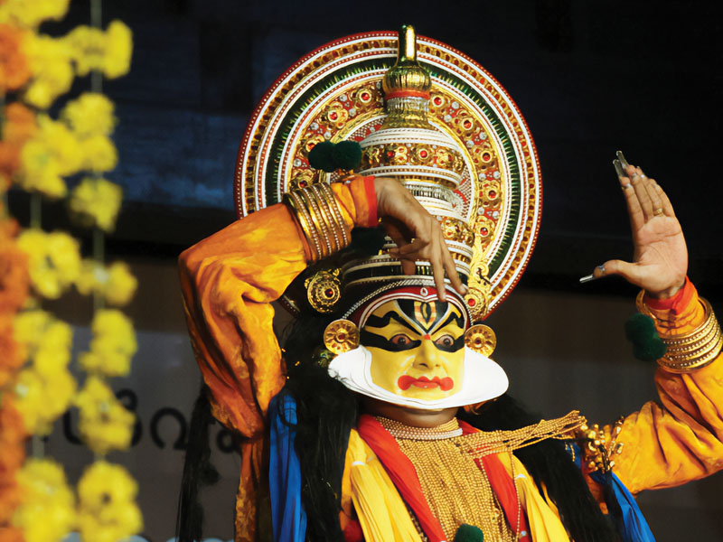 Pieza de teatro (Kathakali). El arte clásico del patrimonio de la India